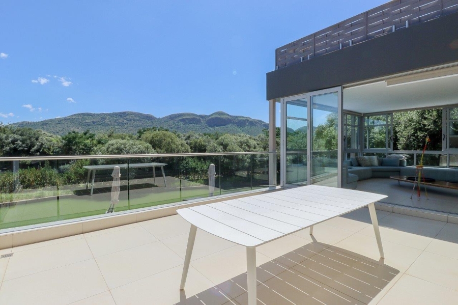 6 Bedroom Property for Sale in The Islands Estates North West